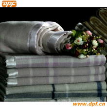 Tania California-King Size, Conjunto de Cobertura Over-Sized 3PC, Luxuosa colcha de microfibra impressa por Royal Hotel